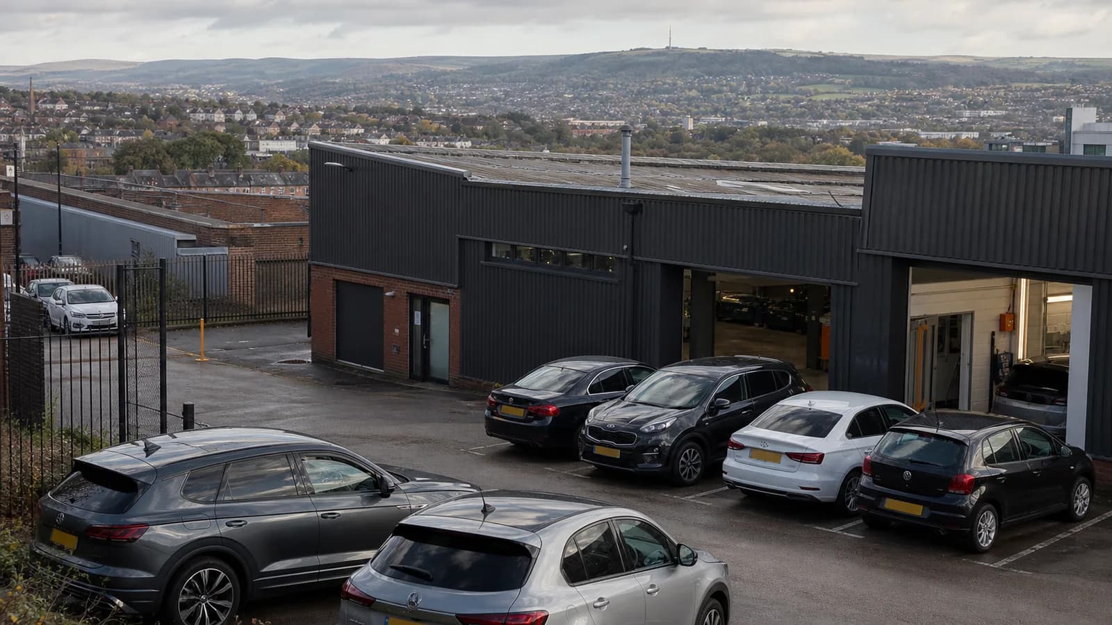 Independent local body shop at Elite Auto Bodies Sheffield